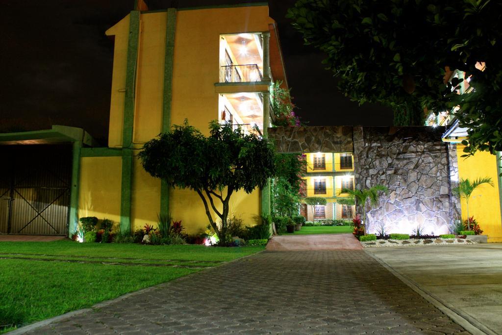 Hotel Оакстепек Екстериор снимка