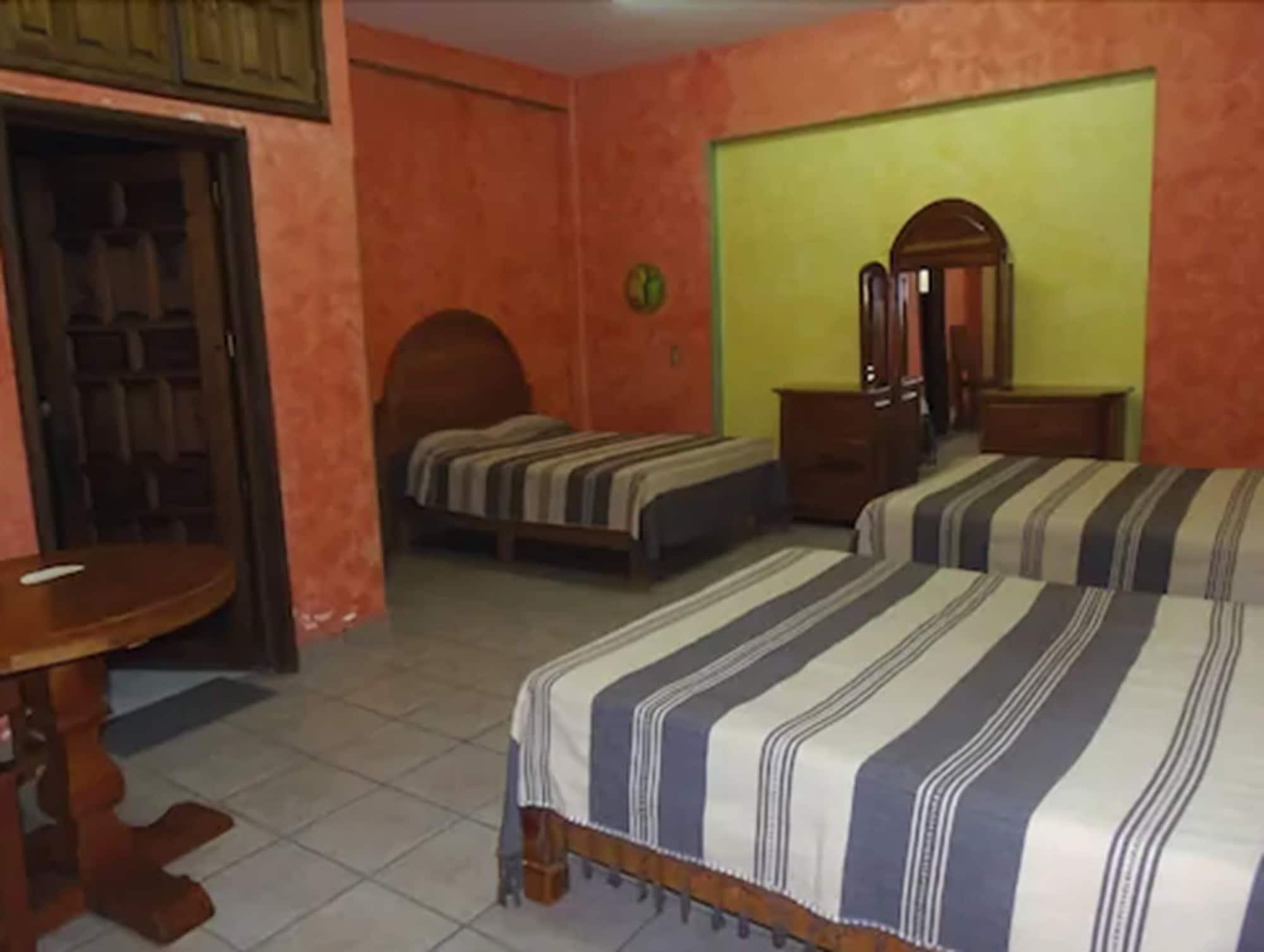 Hotel Оакстепек Екстериор снимка